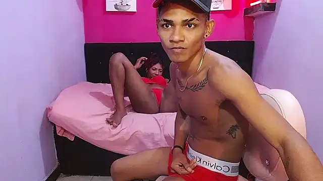 แชท XXX สดของ black_twinks