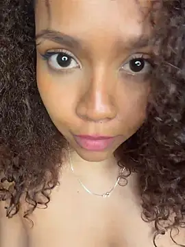 CurlyOopsieXXX Live XXX-chat