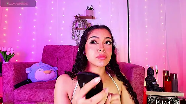 Sara_Jhonson Chat XXX live