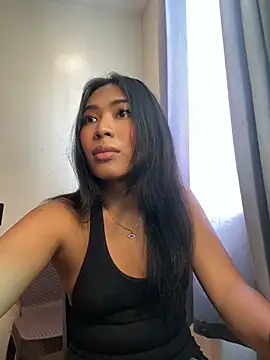 hugecock_tamira Chat XXX in diretta