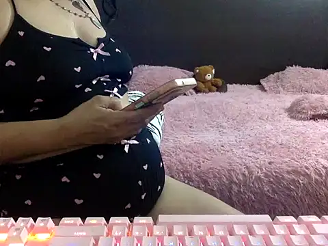 Sembang XXX Secara Langsung mommy-flabia