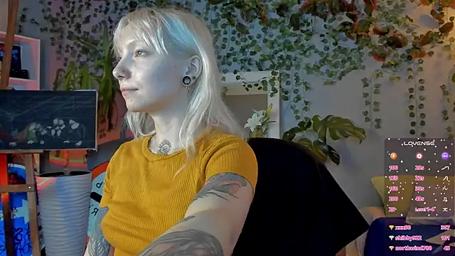 tattoo_art_baby XXX чат на живо