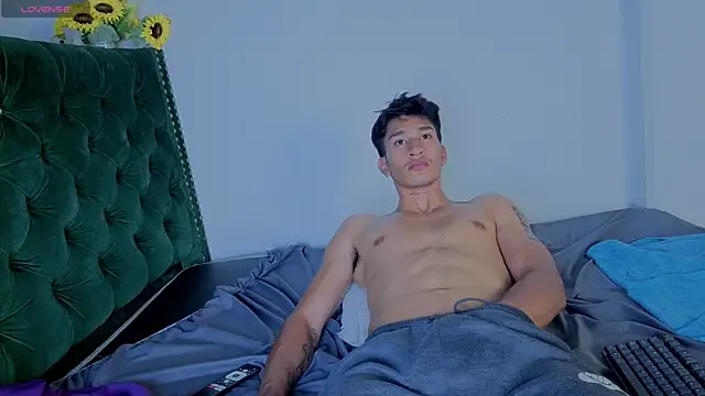 Chat +18 de Zayn_Moretti ao vivo