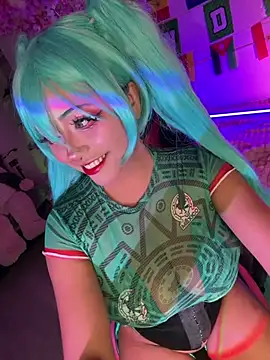 seraphine23 – Live XXX-chat