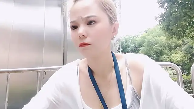 Chat XXX Live KKMM168