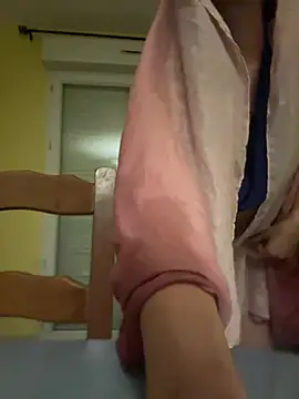 beurettee Adlı Modelin Canlı XXX Sohbeti