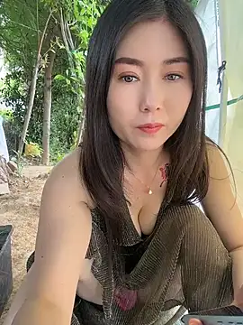 Cherry--- Live XXX-Chat