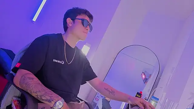 angel_still_のライブXXXチャット