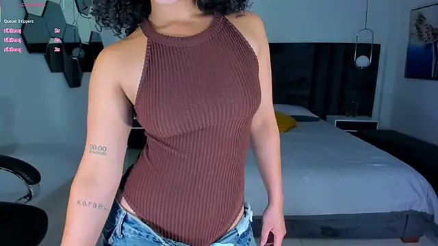AlessaRomero Adlı Modelin Canlı XXX Sohbeti