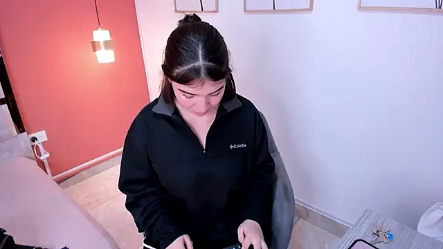 XXX chat uživo modela Zamira_Taylor