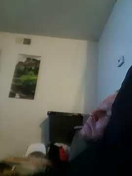 yourMasterisBored's Live XXX Chat