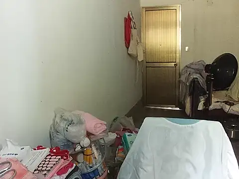 RebelAura – Naživo XXX chat
