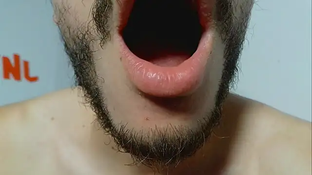 Cmi69's Live XXX Chat