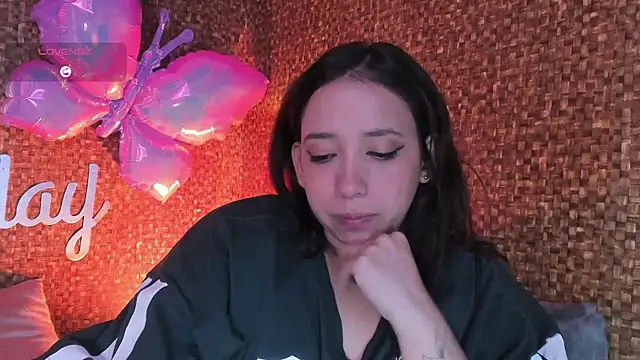 Apartment28 Chat XXX live