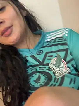 kinky_mila@xh's Live XXX Chat