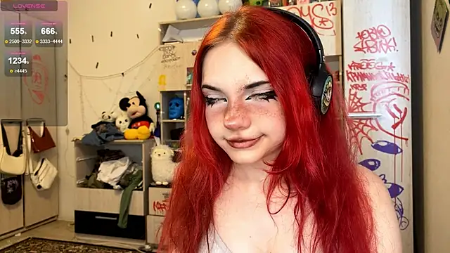 redheadcuteness' Live XXX Chat