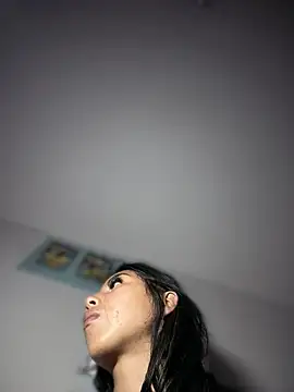 ariella_lovee লাইভ XXX চ্যাট