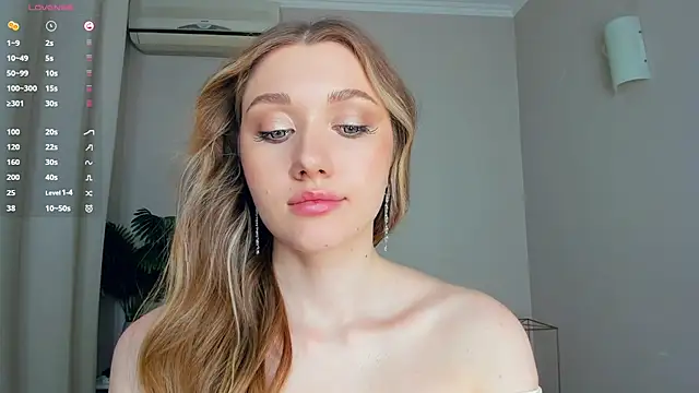 ThanhBuerger's Live XXX Chat