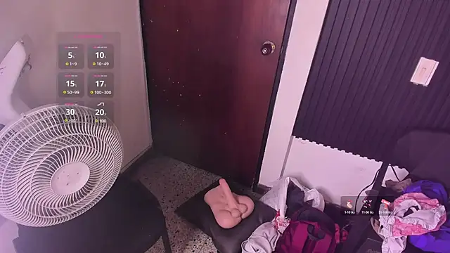 Chat +18 de aurora_tziu ao vivo