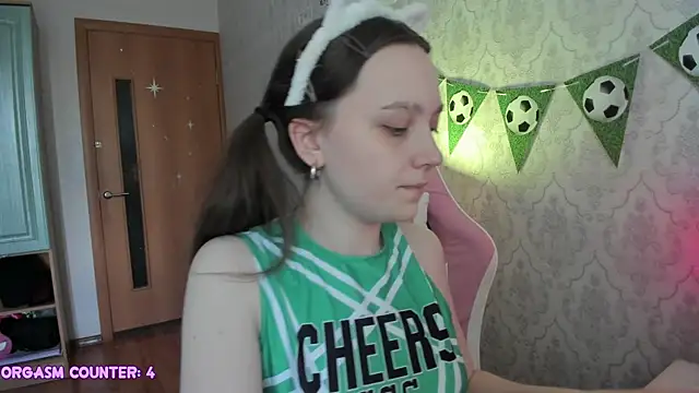 Chat +18 de RileyNymph ao vivo