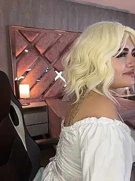 lya_nekko_'s Live XXX Chat