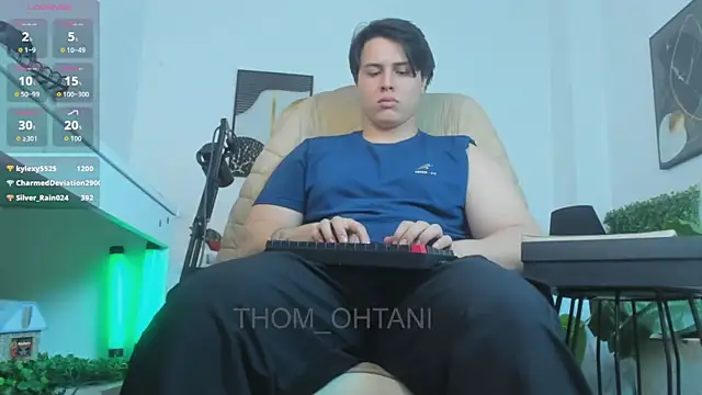 Thom_Ohtani's Live XXX Chat