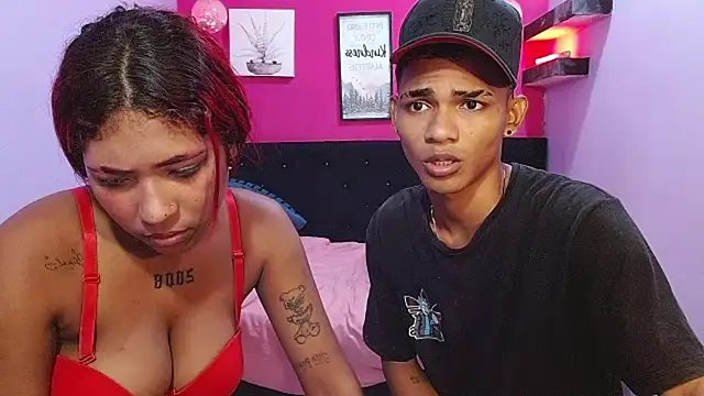 Chat XXX Live black_twinks