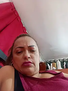 Show modela TabooSeductioon_ na web-kameri
