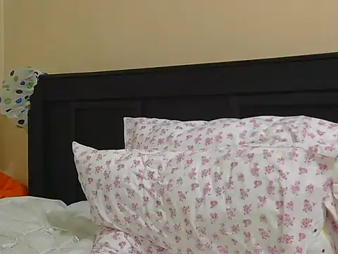 kinkydolll's Live XXX Chat
