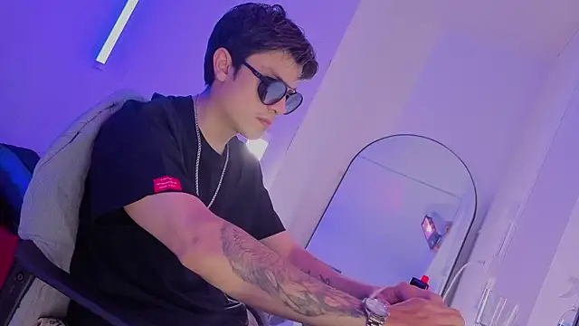 angel_still_ Chat XXX live
