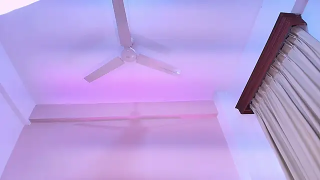 JupiteFox 라이브 XXX 채팅