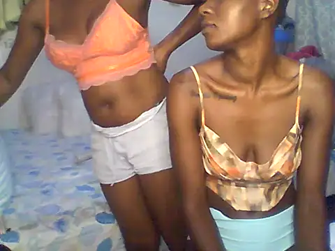 Ladysweetness23 – webcam-show