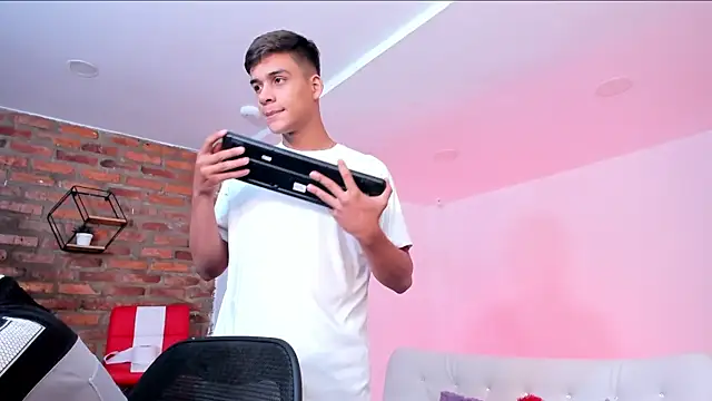 Spaceboys18 – Live XXX-chat