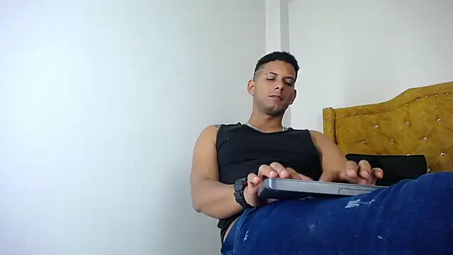 Chat XXX en directo de Chris_Dick23