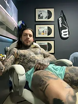 Chat XXX en directo de ThomasHells