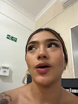 Arianavillada's Live XXX Chat