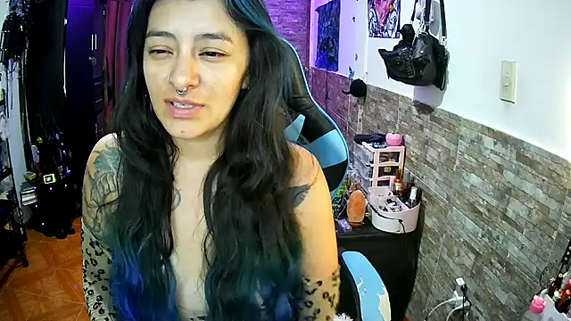 Chat XXX ao vivo de AngelaQueen_