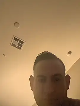 ParTyBoi80 Webcamshow