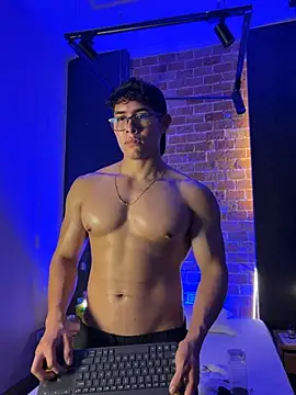 GrayAndrews Chat XXX in diretta