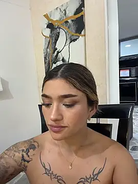 Arianavillada's Live XXX Chat