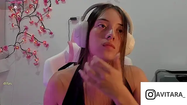 Chat XXX ao vivo de vanesita_