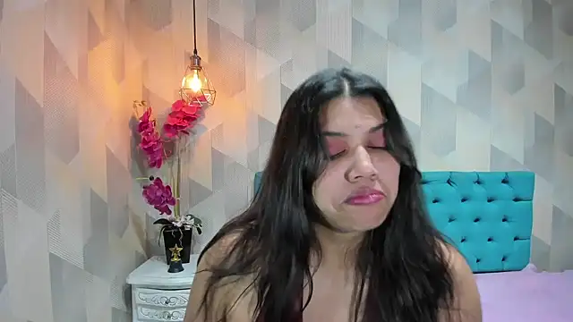 دردشة LindaBreeS الجنسية المباشرة