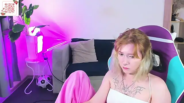 แชท XXX สดของ Elira_Vane