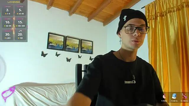 Vlad__night élő XXX-chatje