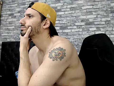 MrTyler667 – Naživo XXX chat