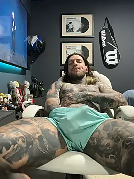 ThomasHells Live XXX-Chat