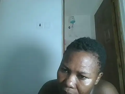 Sweetbanana24's Live XXX Chat