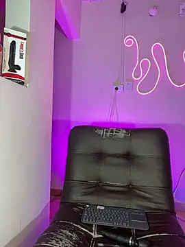 Chat +18 de violeta_E_ ao vivo