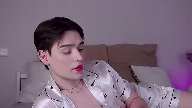 RobbyCharming Adlı Modelin Canlı XXX Sohbeti