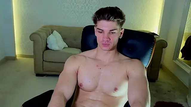 MaxKaiden XXX чат на живо